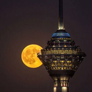 ماه ره رنگ زرد
